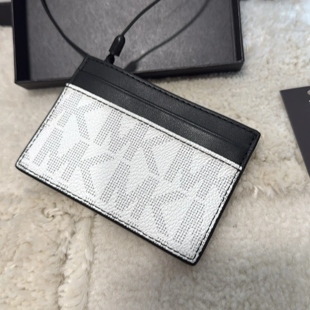 MICHAEL KORS Men’s Cooper Signature Logo Card Case